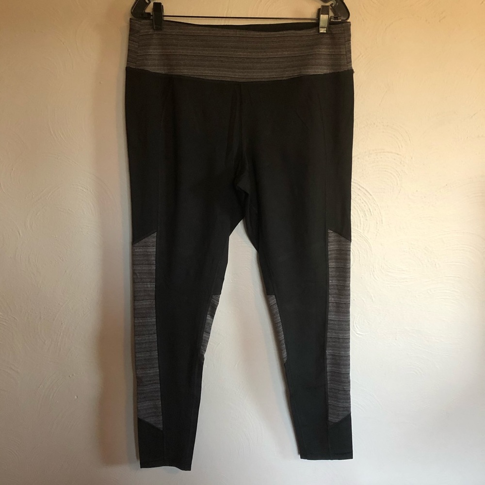 Livi Active Workout Pants - Plus Size